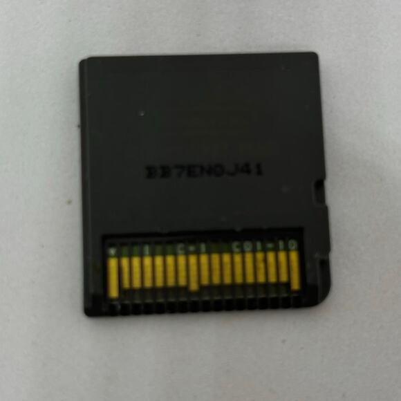 BARBIE GROOM AND GLAM PUPS NINTENDO DS GAME CARTRIDGE ONLY- PRE OWNED - Picture 2 of 2